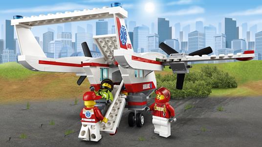 LEGO City Great Vehicles (60116). Aereo-ambulanza - 10