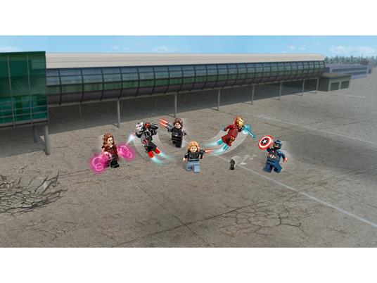 LEGO Super Heroes (76051). Captain America Movie 3 - 7