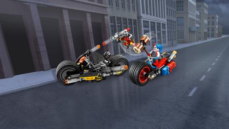 LEGO Super Heroes (76053). Batman. Inseguimento a Gotham City - 8