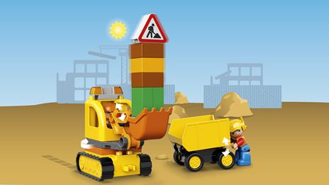 LEGO Duplo (10812). Camion e scavatrice cingolata - 7