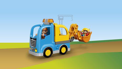 LEGO Duplo (10812). Camion e scavatrice cingolata - 8