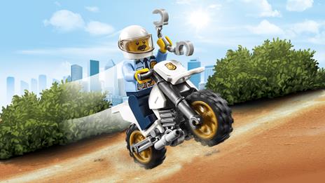 LEGO City Police (60137). Autogrù in panne - 7