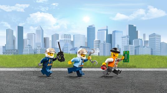 LEGO City Police (60137). Autogrù in panne - 10