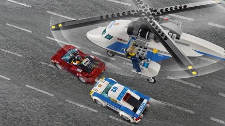 LEGO City Police (60138). Inseguimento ad alta velocità - 10
