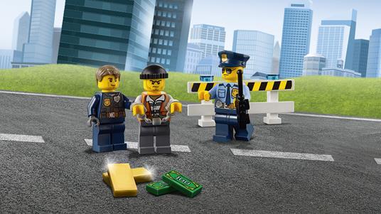 LEGO City Police (60138). Inseguimento ad alta velocità - 11