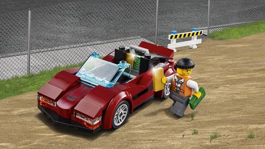 LEGO City Police (60138). Inseguimento ad alta velocità - 8