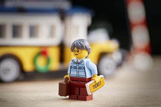 LEGO Creator Expert (10259). Stazione del villaggio invernale - 10