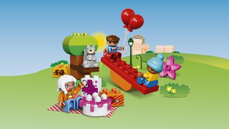 LEGO Duplo Town (10832). Festa di compleanno nel Parco - 4