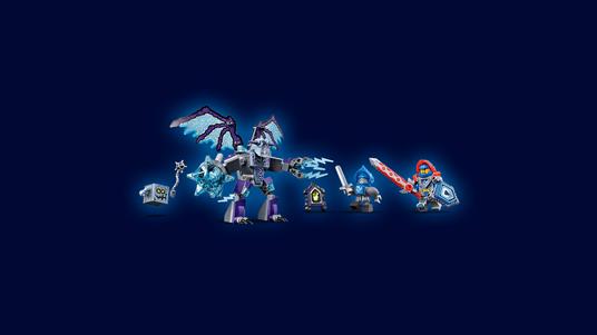 LEGO Nexo Knights (70351). Il Falcon Fighter di Clay - 11