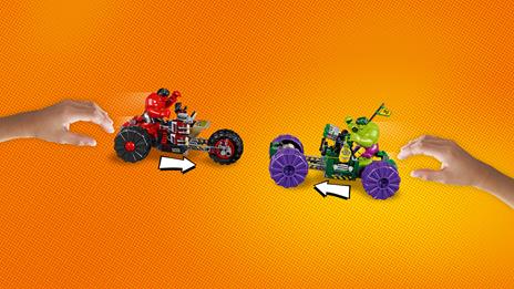 LEGO Super Heroes (76078). Hulk contro Red Hulk - 6