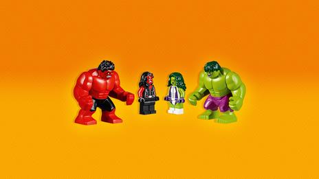LEGO Super Heroes (76078). Hulk contro Red Hulk - 10