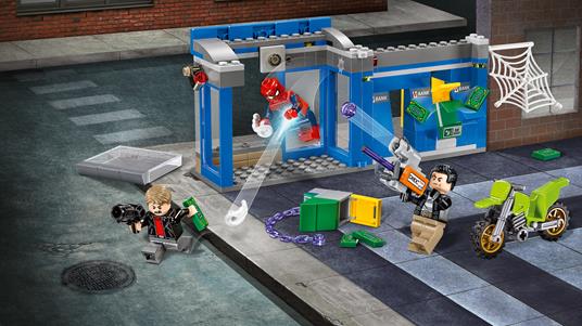 LEGO Super Heroes (76082). Rapina armata all'ATM - 6