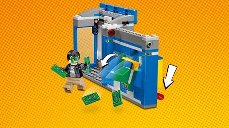 LEGO Super Heroes (76082). Rapina armata all'ATM - 8