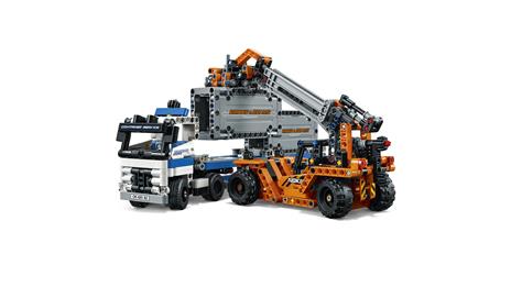 LEGO Technic (42062). Trasporta container - 3