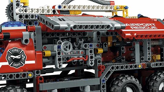 LEGO Technic (42068). Veicolo di Soccorso Aeroportuale - 15