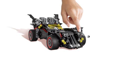 LEGO Batman (70917). Ultimate Batmobile - 12