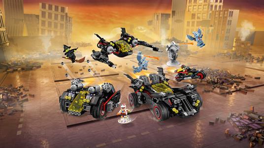 LEGO Batman (70917). Ultimate Batmobile - 6