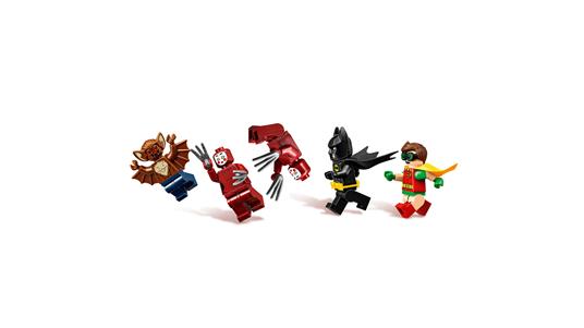 LEGO Batman Movie (70905). Batmobile - 2