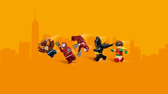 LEGO Batman Movie (70905). Batmobile - 7