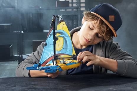LEGO Technic (42074). Yacht da gara - 10