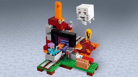 LEGO Minecraft (21143). Il portale del Nether - 4