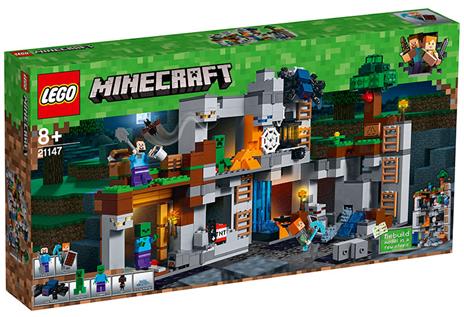 LEGO Minecraft (21147). Avventure con la Bedrock