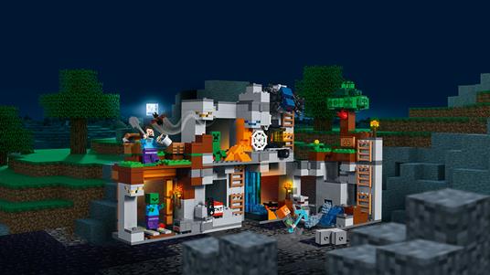 LEGO Minecraft (21147). Avventure con la Bedrock - 4