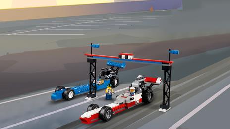 LEGO Creator (31085). Truck dello Stuntman - 11