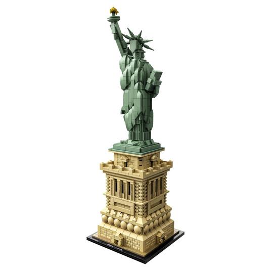 LEGO Architecture 21042 Statua della Libertà, Set di Costruzioni e Idea Regalo Collezionabile, Souvenir di New York - 8