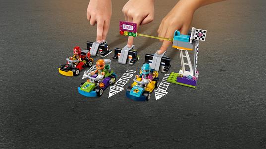 LEGO Friends (41352). La grande corsa al go-kart - 8