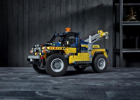 LEGO Technic (42079). Carrello elevatore Heavy Duty - 2