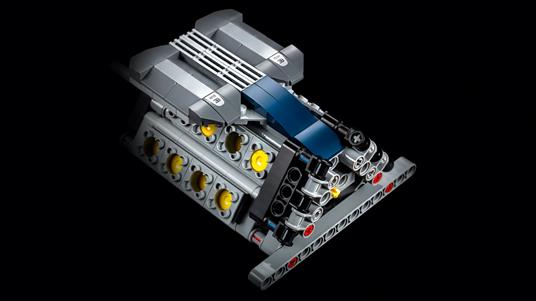 LEGO Technic (42083). Bugatti Chiron - 10