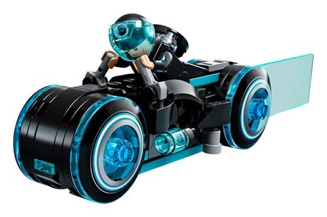 LEGO Ideas (21314). TRON: Legacy - 4