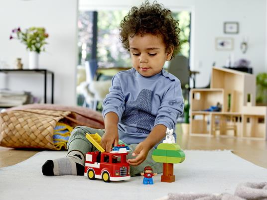 LEGO DUPLO Town (10901). Autopompa - 10