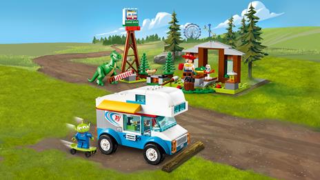 LEGO Juniors (10769). Toy Story 4: Vacanza in Camper - 3