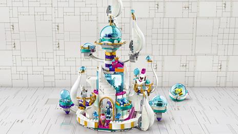 LEGO Movie (70838). Regina Wello Ke Wuoglio e il palazzo spaziale mezzo malvagio - 2