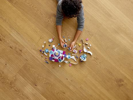 LEGO Movie (70838). Regina Wello Ke Wuoglio e il palazzo spaziale mezzo malvagio - 8