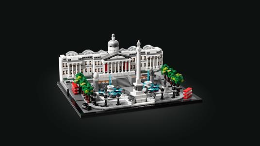 LEGO Architecture (21045). Trafalgar Square - 4