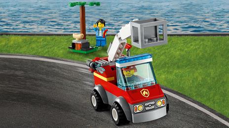 LEGO City Fire (60212). Barbecue in fumo - 8