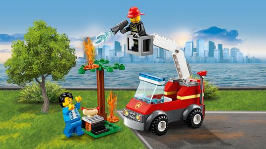 LEGO City Fire (60212). Barbecue in fumo - 6