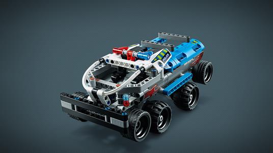 LEGO Technic (42091). Inseguimento della polizia - 5