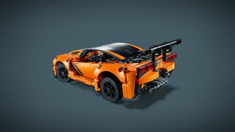 LEGO Technic (42093). Chevrolet Corvette ZR1 - 7