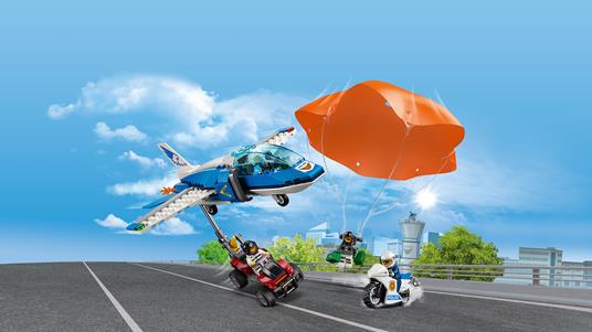 LEGO City Police (60208). Arresto con il paracadute della Polizia aerea - 7