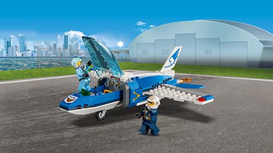 LEGO City Police (60208). Arresto con il paracadute della Polizia aerea - 10