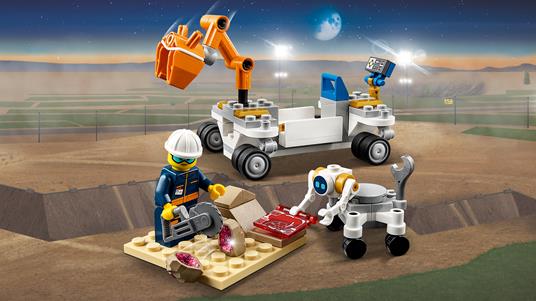 LEGO City Space Port (60228). Razzo spaziale e Centro di controllo - 8