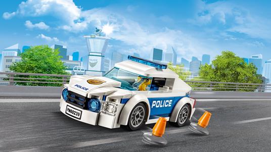 LEGO City Police (60239). Auto di pattuglia della polizia - 5