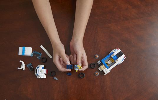 LEGO City Police (60239). Auto di pattuglia della polizia - 8