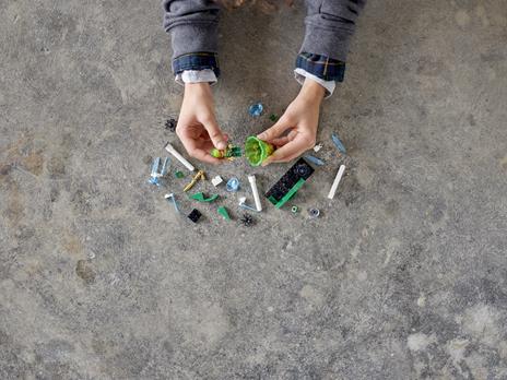 LEGO Ninjago (70681). Slam Spinjitzu - Lloyd - 8