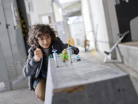 LEGO Ninjago (70681). Slam Spinjitzu - Lloyd - 9