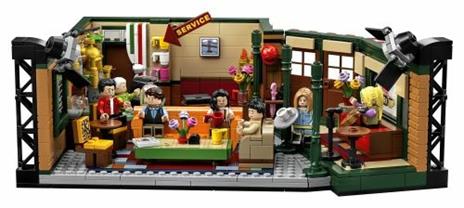 LEGO Ideas 21319 Central Perk, Set con l'Iconico Caffè e 7 Minifigure Friends, Gadget per il 25° Anniversario della Serie TV - 13